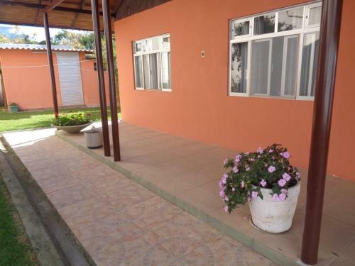 Casa Geminada Em Jurer�
