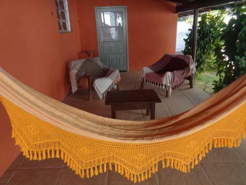 Casa Geminada Em Jurer�