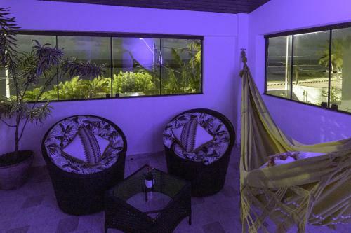 Hostal Taverna Do Paraiso
