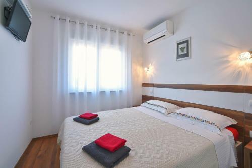Villa Krnica With Private Pool