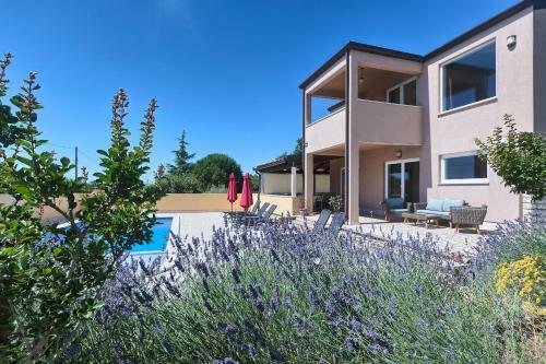 Villa Pascal