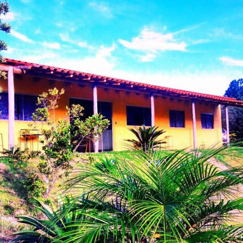 Casa Frente As Cachoeiras