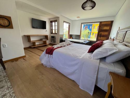 Hotel Sonho Real Su�tes