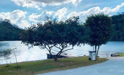 Villa Casa de Campo Condom�nio Fechado Com Represa