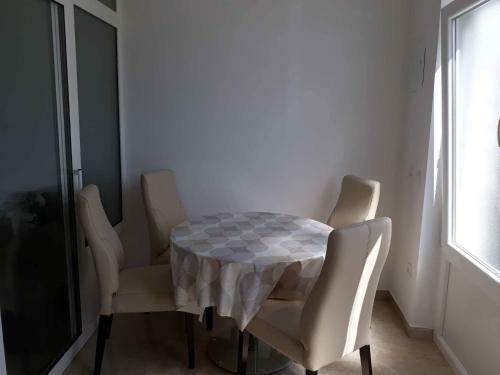 Hostal Apartment Asi