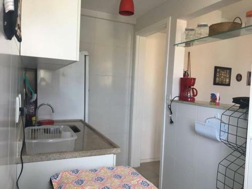 Sahy - Aldeia Dos Reis, Condado - Apartamento Quarto E Sala
