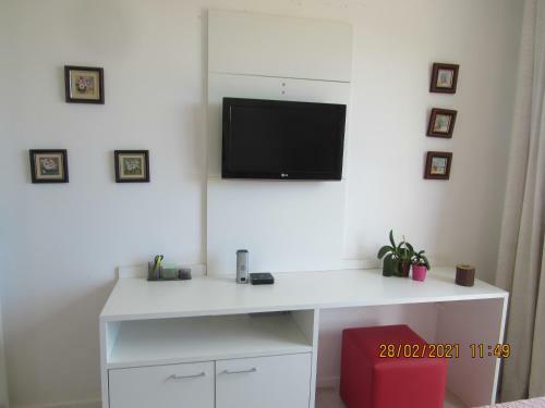 Sahy - Aldeia Dos Reis, Condado - Apartamento Quarto E Sala