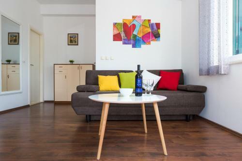 Apartments Petra
