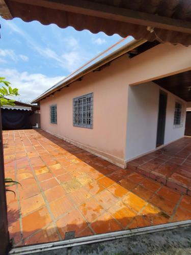 Leal House