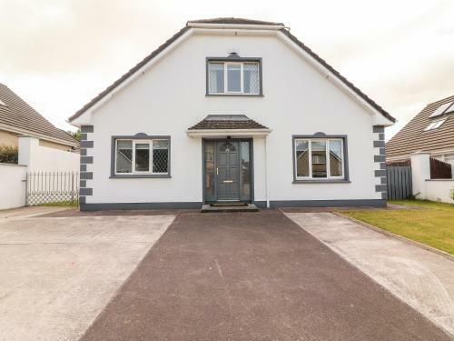 17 Clover Hill
