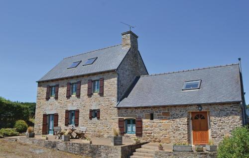 Holiday Home Pleudaniel 52