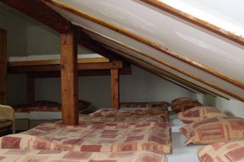 Hotel Rekrea?n� Are�l Na Troj�ku