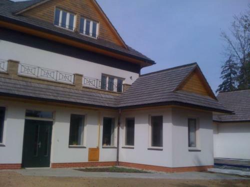 Hotel Rekrea?n� Are�l Na Troj�ku