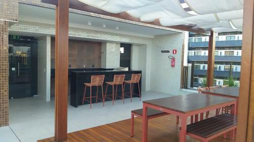 Belo Apartamento Quase Beira Mar No Cabo Branco