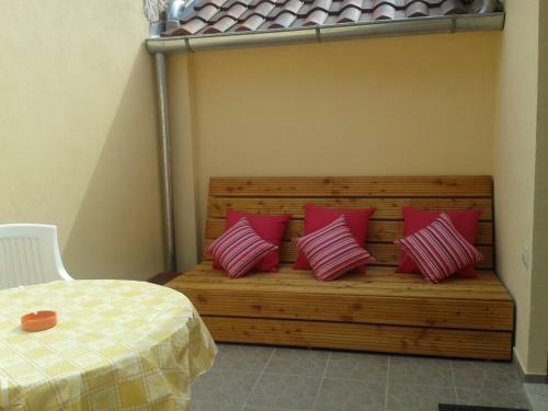 Studio Apartman Eni