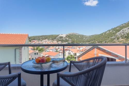 Hostal Apartments Jakic 1