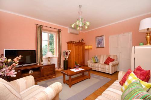 Villa For