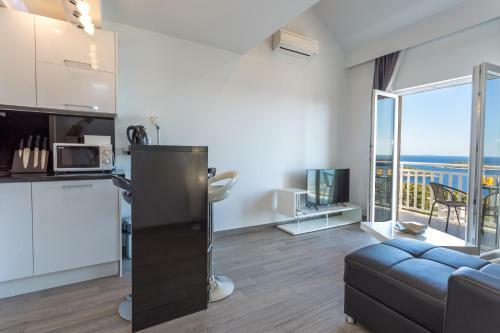 Hvar Sunrise Haven Apartments