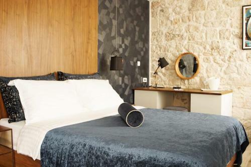 Hostal Hvar Riva Rooms 2
