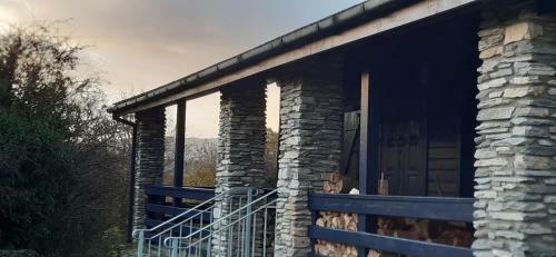 Rock Lodge
