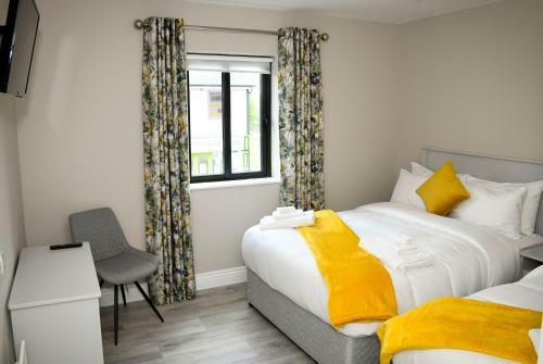 Bed & Breakfast The Leitrim Inn And Blueway Lodge