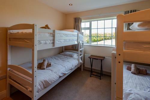 Ardkilly Ridge, Kinsale Town,sleeps 8