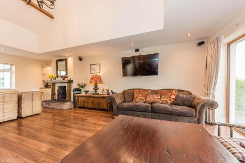 Ardkilly Ridge, Kinsale Town,sleeps 8