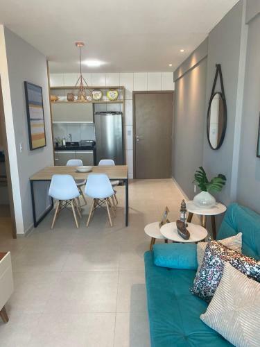 Nov�ssimo Apartamento C/ Varanda A 300 M Da Praia