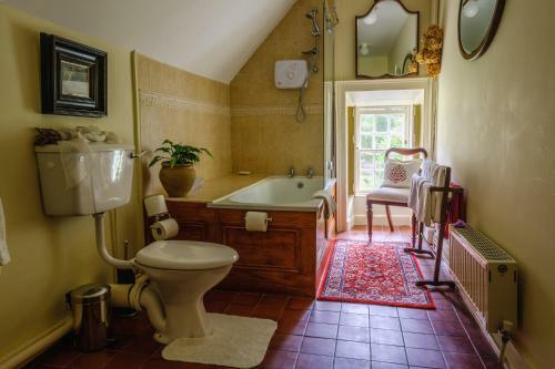 Brooklawn House Bed And Breakfast