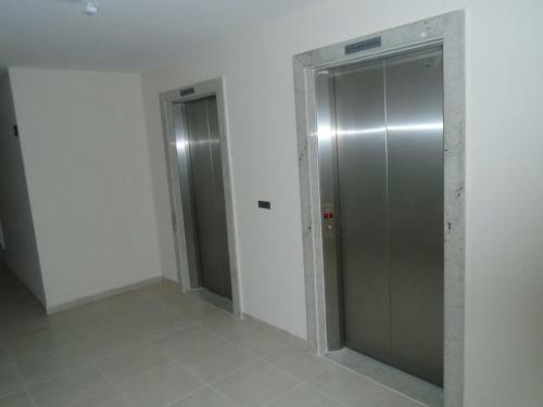Apartamento Em Mongagu�, Frente Ao Mar
