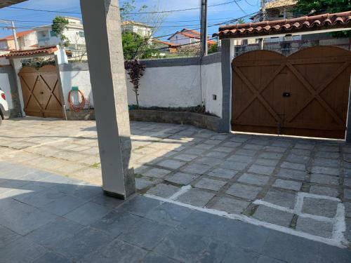Casa Na Praia C/ Churrasqueira E Piscina.