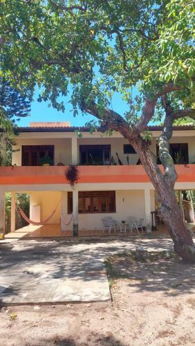 Paradis Des Vents Hostel