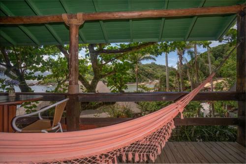 Hostal Ilha Do Papagaio Adventures