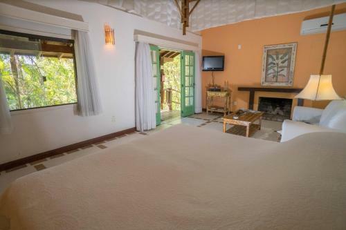 Hostal Ilha Do Papagaio Adventures
