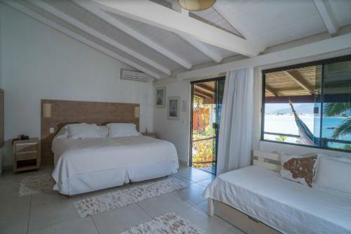 Hostal Ilha Do Papagaio Adventures