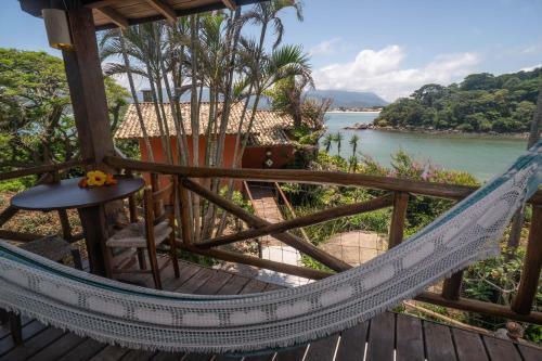 Hostal Ilha Do Papagaio Adventures