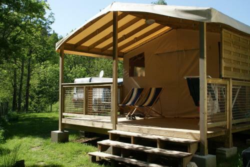 Camping Du Pont De Braye