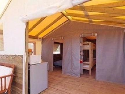 Camping Du Pont De Braye