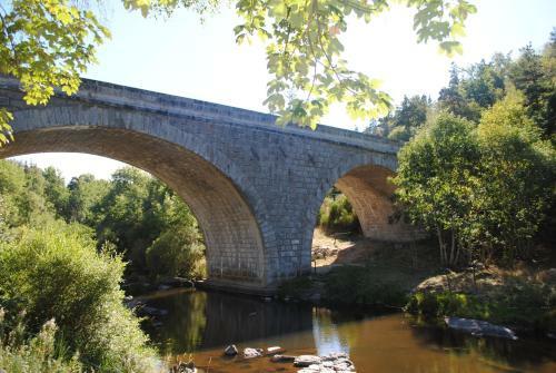 Camping Du Pont De Braye