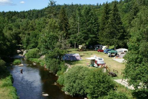 Camping Du Pont De Braye