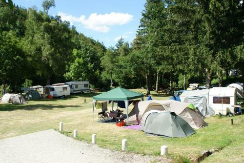 Camping Du Pont De Braye