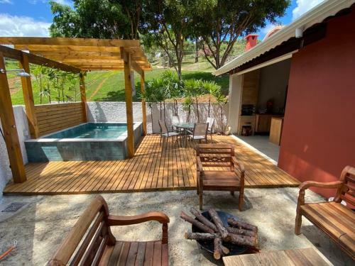 Casa Gourmet Na Fazenda Com Jacuzzi E Churrasqueira