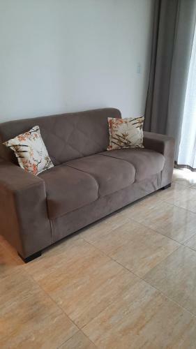 Apartamento Mobiliado Com Varanda No Centro De Paulo Afonso