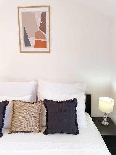 Central Apartment Ira