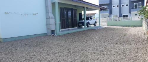 Casa Nova E Ampla Na Praia De Pi�arras