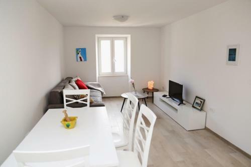 New Luxury Apartment Sandra- Old Town Korcula