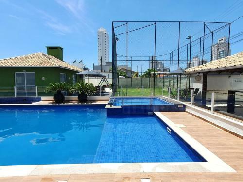 Apartamento Apto Pi�arras Com Piscina
