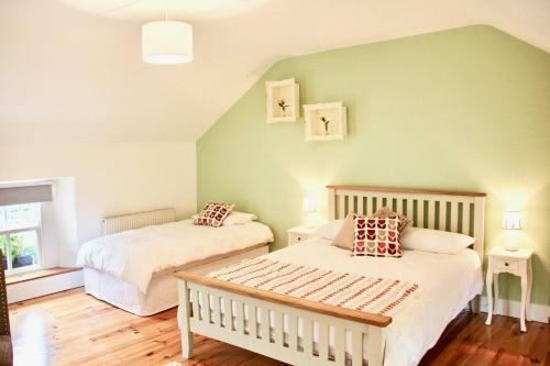 Bed & Breakfast Riverside House