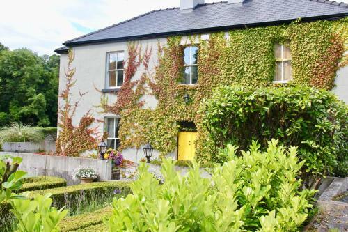 Bed & Breakfast Riverside House
