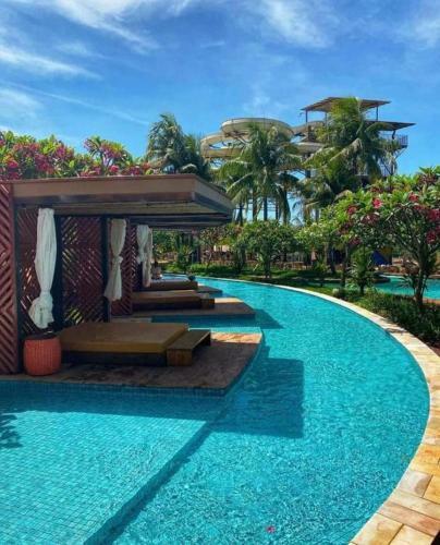 Hot Beach Suites Olimpia